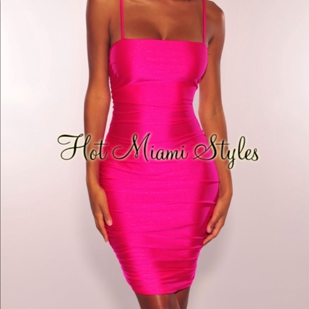 Hot Miami Styles Fuchsia Pink Bodycon Midi Dress